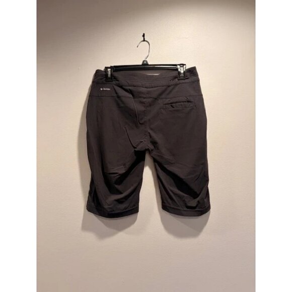 Columbia Omni-Shield Black Women's Size 6/38 Bermuda Shorts Advanced Repellency - Picture 4 of 4